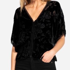 Love Johnny Was Jade Smocked top Small